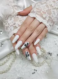 【ジェルチップ】《長さ出し》ワンカラーアート2本付(自他店オフ込み)