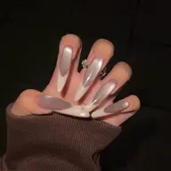 フレンチネイル🩰￥6600→￥5500✧︎*。