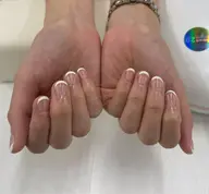 【オフ無し】グラデーションorフレンチ🧸　ベースはクリア