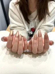 長さ出しシンプルネイル💅💚(長さだし1本¥330)