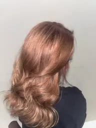1 bleach +color+treatment(シャンプー込)ブリーチありデザインカラーok😊