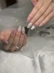 マグネットネイルorフラッシュネイル