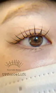 パリジェンヌ or アップフォースリフト