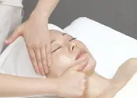 2種のプラズマで根本肌質改善/ニキビ・シミ・毛穴改善