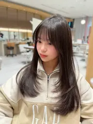 前髪・顔まわりカット✂️＋シャンプー🧴＋AFLOATオリジナルトリートメント⭐️＋巻き髪🤍