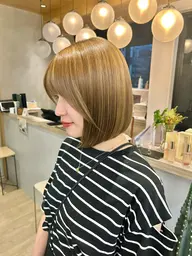 【ポイントハイライト❤️‍🔥👩🏼‍🦱】全部入れたくない方におすすめ✨＋カラー＋カット＋スチームトリートメン