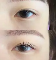 平日16:00受付までの特別価格【上】ケラチンラッシュリフト/美容液付¥3800円