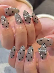 オフ🈶持ち込み(デザイン3​〜​4本)