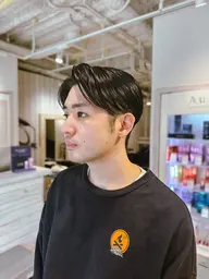 メンズの施術のみ正規料金でのご案内となります！(カット)