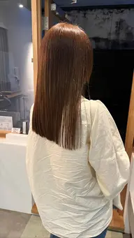 カット＋スチームケアトリートメント（髪の芯にしっかりと栄養分を入れ込み、ドライヤー時間も時短します！）