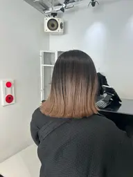 【グラデーションカラー🦜】全頭ブリーチは怖いけどイメチェンしたい方におすすめ✨保湿トリートメント付き!