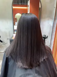 クオルシア透明感カラー＋カット