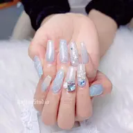 👑スカルプ長さだし+1持ち込みやり放題(時間内10本デザイン、パージ600円以内)