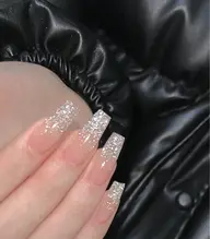 シンプルデザイン➕チップ　◎丁寧ケア込み