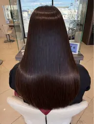 縮毛矯正　¥4.000