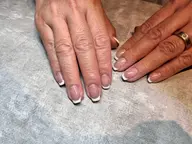 【初回オフ無料✨】フレンチorカラーグラデーション🐈‍⬛🌙《パラジェル変更無料⌇ウォーターケア付き》