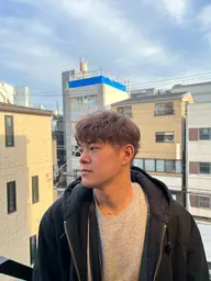 🔥メンズ限定🔥　カット＆Wブリーチ＆カラー　ビビット系からホワイト系までハイトーンにしたい男性はこちらまで🙆‍♂️