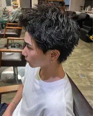 【平日限定】【新規限定クーポン】カット＋スパイキーパーマ