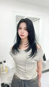 【🪽扱いやすいレイヤーに🪽】似合わせレイヤーカット🦋➕オリジナルトリートメント➕炭酸スパ