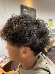 【男性限定】骨格補正にパーマでボリュームアップしてスタイリングを楽にしてみませんか？