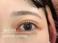 【⚠️30分枠ごとの予約不可！】束感まつ毛パーマ&アイブロウスタイリング🫧✨