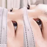 まつ毛エクステ80本（フラットラッシュ）コーティング付き