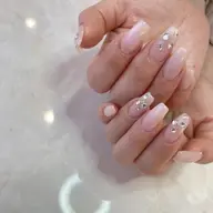 シンプルデザイン(7700​〜​9900円)ニュアンス/韓国/ワンホン/エアブラシアート4本まで