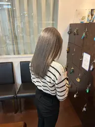 ブリーチリタッチ＋オンカラー