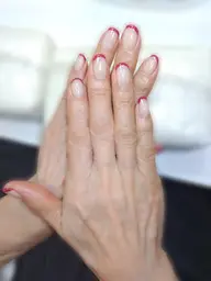 フレンチネイル💙【ハンドネイル】