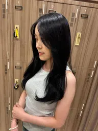 ︎︎︎︎☑︎ 𝘚𝘪𝘯𝘨𝘭𝘦 𝘊𝘰𝘭𝘰𝘳 : （肩下）ツヤにこだわったワンカラー🩶✨