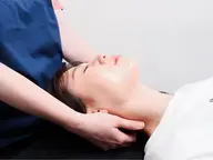 人気No.3💄【猫背/巻き肩/反り腰/腰痛/頭痛/顔の左右差調整/食いしばり】整体＋小顔矯正 60分