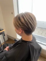 カット+メンズシャドウルーツ、メンズバレイヤージュ👑(メンズブリーチ+カラー)㊗️メンズデザインカラー事前相談可😊