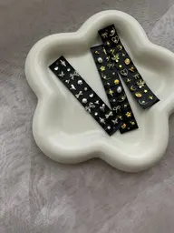 耳ツボジュエリー👂🏻🩵《20粒までつけ放題》