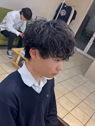 【🌸3月限定大特価🌸】メンズカット➕波巻きパーマ➕スタイリング✨️