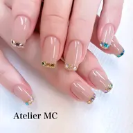 ✨指先キラキラ✨ストーンフレンチ✨