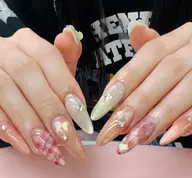 チップ放題(ワンカラー/マグネットネイル/ミラーネイル・アート:4〜6本しっかりデザイン・パーツパール、立体パーツOK)