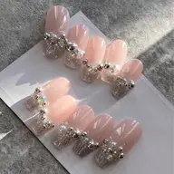 ネイルチップ(推し活～成人式までなんでも🌟)