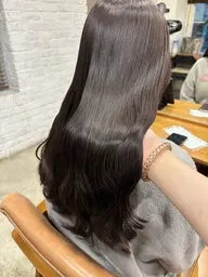 〈 U23ミニモ学割🌸 〉整えカット ＋ ワンカラー✨＋トリートメント付き🫧