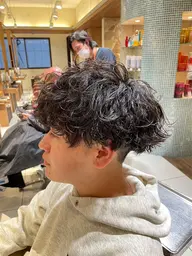 【ノーセットできまる‼️】カット+パーマ 新規¥7700/再来¥9900