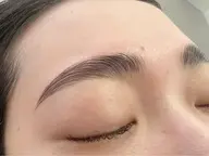 美眉スタイリング（眉毛WAX脱毛）《お仕上げメイク込み》