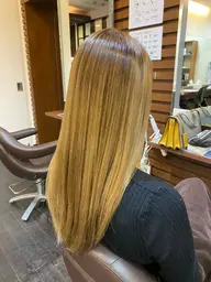 ブリーチ対応縮毛矯正⭐️