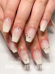 🩵スカルプシンプルコース🩵【オフ込み】時間内パーツ付け放題💎orアート2​〜​3本🫟