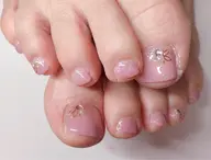 フットネイル ワンカラー+デザイン2本