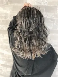 バレイヤージュカラーカット