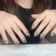 🪞ミラーネイル🪞えー😱爪を眺めたら、自分が映ってる🌚🌝 パラジェル変更🉑