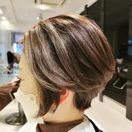 育てるハイライト✨脱、白髪染め、白髪ぼかし　　￥11840(カット込)