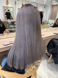 【💞平日レディースU25限定💞】🌟ミニモ学割🌟ブリーチonカラー➕髪質改善（施術時間150分前後🍀.*）