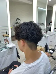 【メンズ限定】⚡️カット+ハイライト⚡️✨立体感、スタイリングを簡単にしたい方オススメです！✨