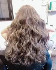 シールエクステ50枚¥14000【グラデ/ハイライト風可能/地毛カット+1000円】