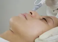 【圧倒的な清潔感へ♪】美眉アイブロウ+鼻単体ハイドラ毛穴洗浄 初回9460円